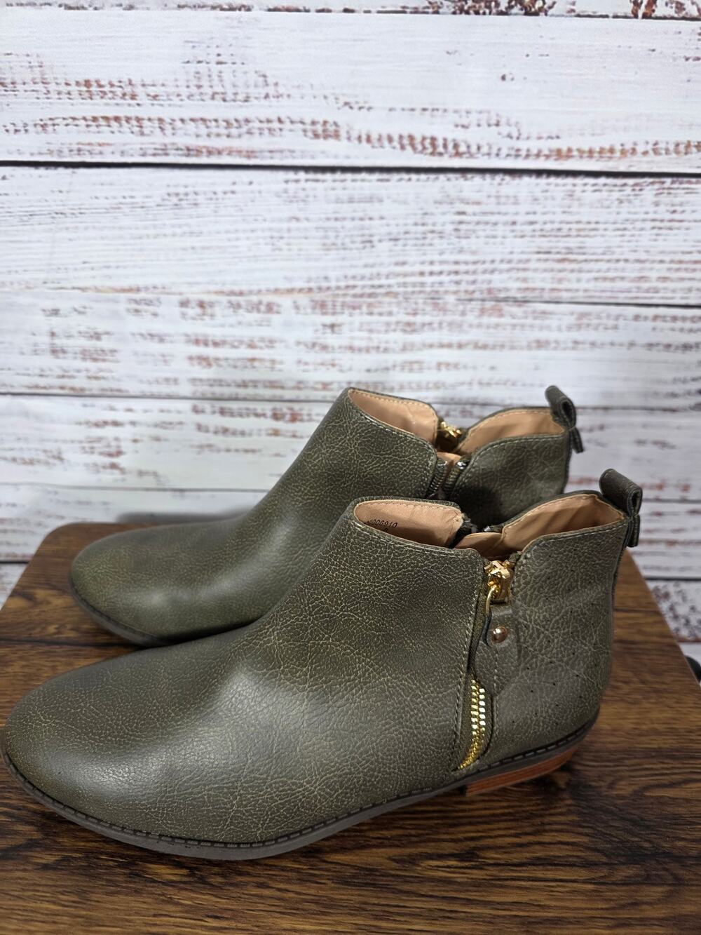Journee Collection Ellis Ankle Booties Womens 8 Olive Green Slide Zip Almond Toe